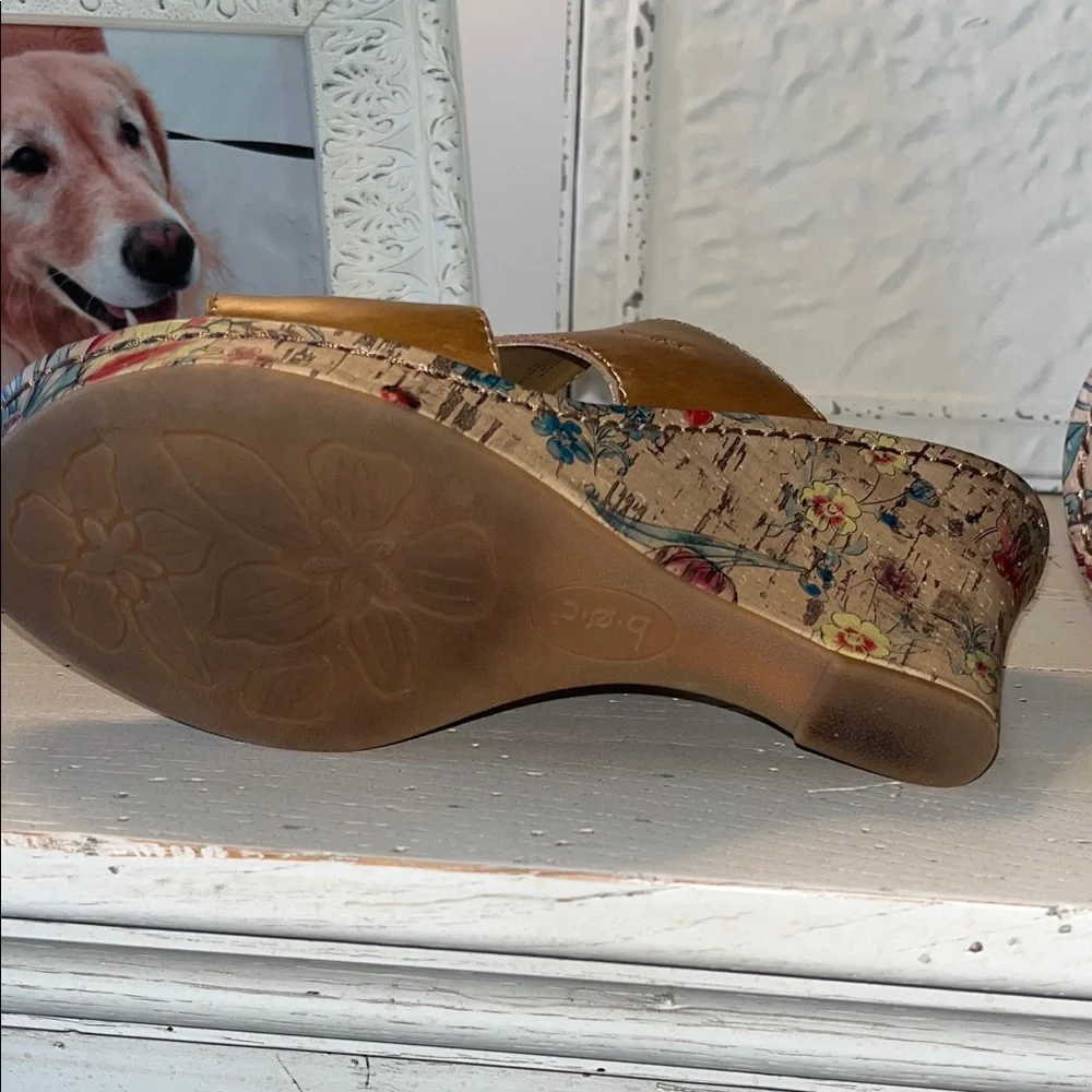b.o.c. Tan Floral Wedge Sandals - Picture 8 of 11